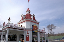 Six Flags Great American