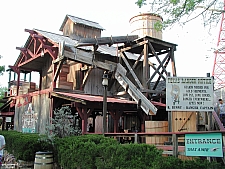 Yosemite Sam and the Gold River Adventure