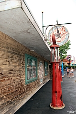 Six Flags St. Louis