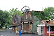 Six Flags St. Louis