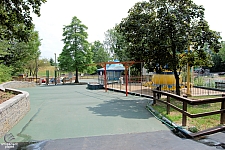 Six Flags St. Louis