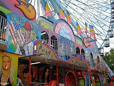 Juke Box Music Fun House