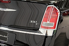 300C