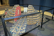 Canstruction