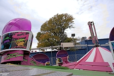 Tilt-A-Whirl