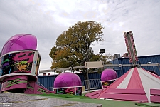 Tilt-A-Whirl