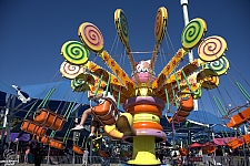 Lolli Swing