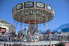 Wave Swinger