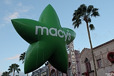 Macy's Holiday Parade 2015