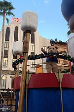 Macy's Holiday Parade 2015
