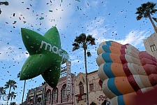 Macy's Holiday Parade 2015
