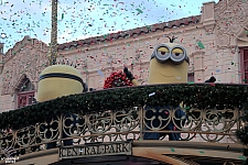 Macy's Holiday Parade 2015