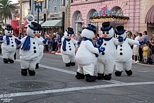 Macy's Holiday Parade 2015