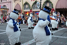 Macy's Holiday Parade 2015