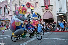 Macy's Holiday Parade 2015
