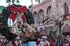 Macy's Holiday Parade 2015