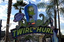 Kang & Kodos' Twirl 'n' Hurl