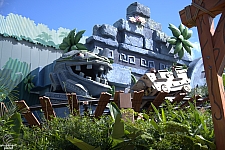 ueu-minecart002