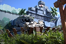 ueu-minecart003