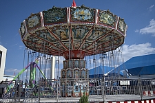 tsf25-swings002